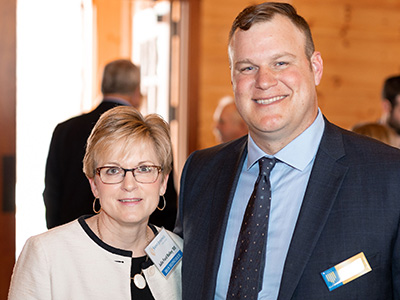Alumni Awards 2 Julie Ford Bailey and Jeff Yaeger