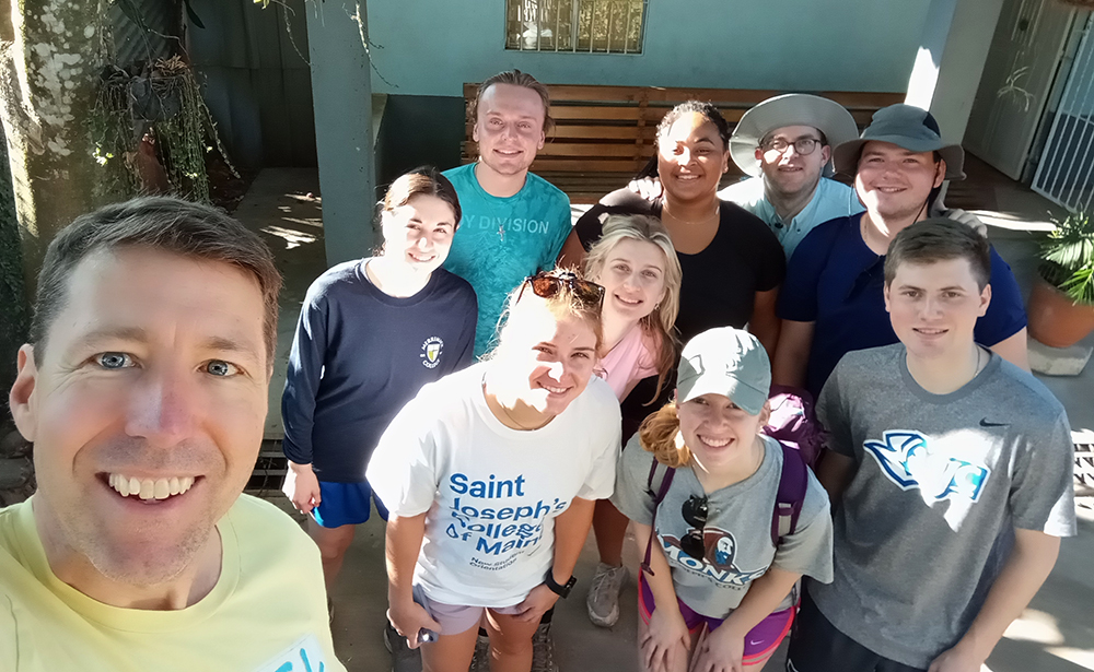 &Quot;I Can Spend A Week Of My Life And Give To The People Who Need It Most.&Quot; 10 Dr. Steven Bridge and the second group