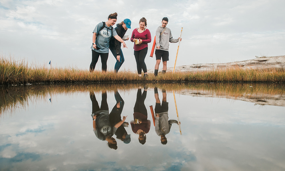 Environmental Science Semester (Ess) 1 ESS students at Wells Estuary