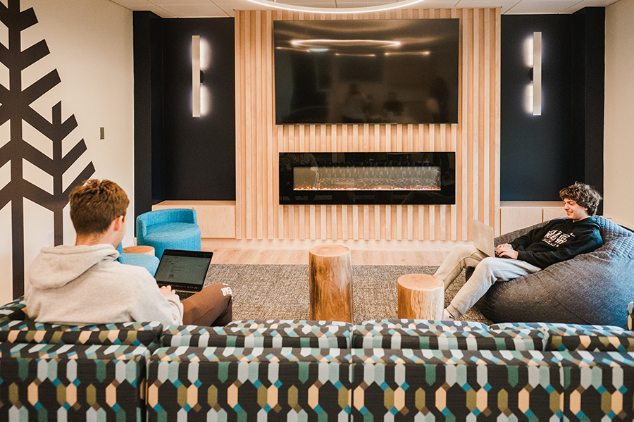 Study-Common-Area study partners